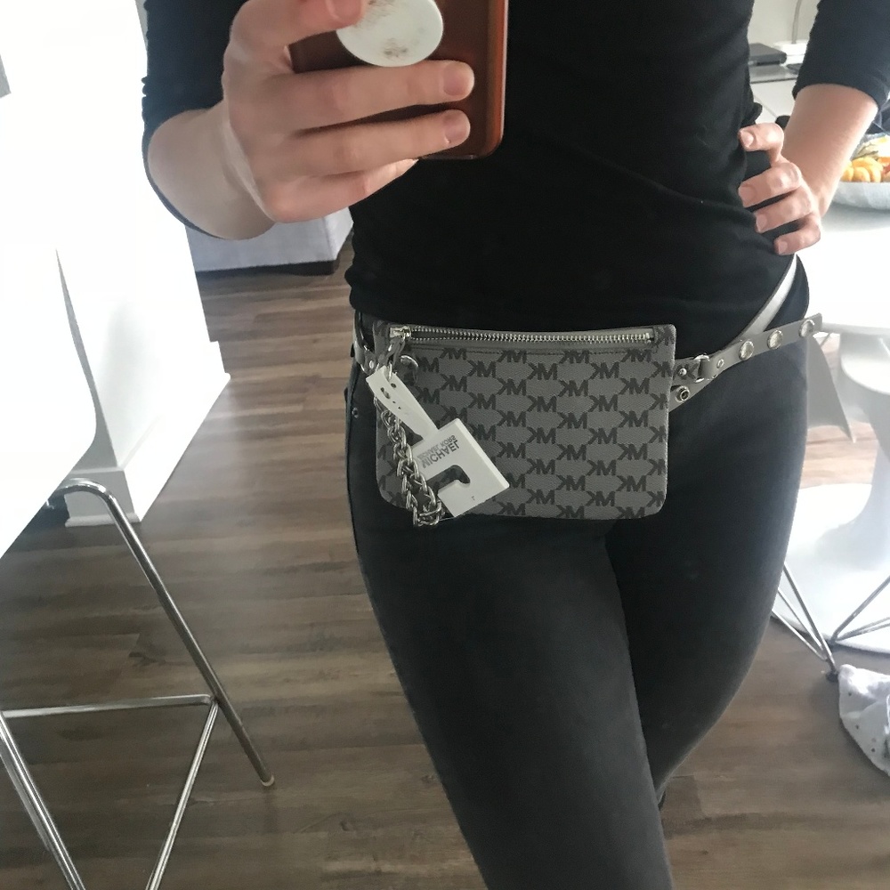 FINAL PRICE❗️❗️MICHAEL KORS  fanny pack